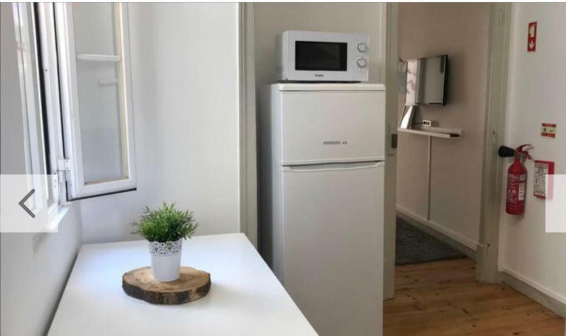 Love Inn Bairro Alto 4 ลิสบอน ภายนอก รูปภาพ